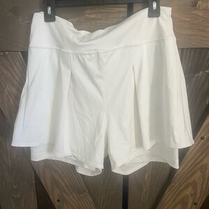 Women's Adidas White Flowy Match Tennis Shorts